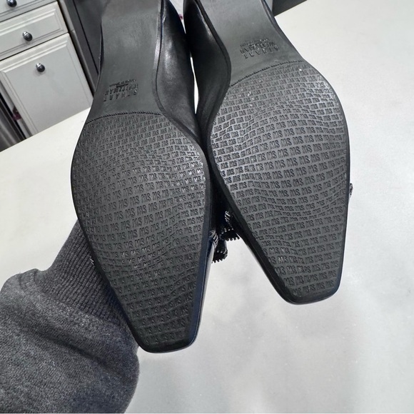 Stuart Weitzman Blk Leather & Blk Patent cap toe silver Chain Bow Flats Size 6 - Picture 11 of 13